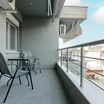 Faos 公寓式酒店